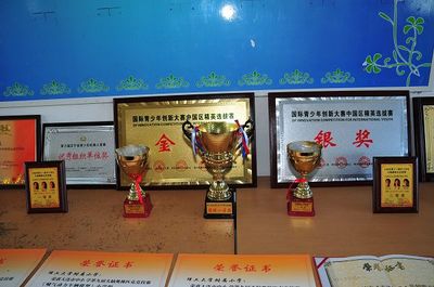 科技示范校验收 以评促建，谱写我校文教科技开发新篇章